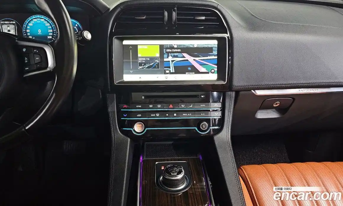 Jaguar F-Pace 2018 2.0 гидро, фото 13