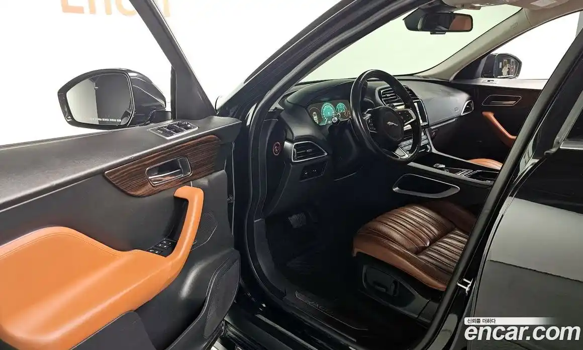 Jaguar F-Pace 2018 2.0 гидро, фото 10