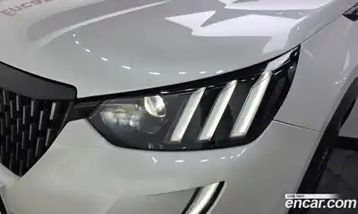 Peugeot 2008 2021 1.5 автомат (гидро), миниатюра 8