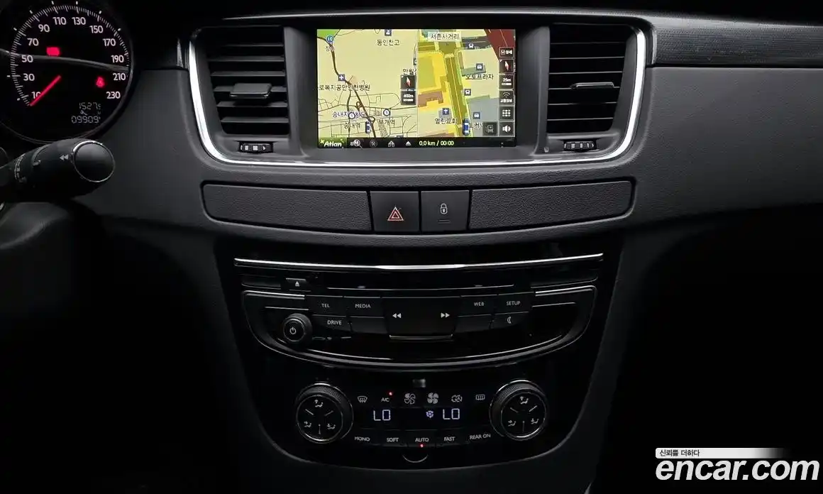 Peugeot 508 2014 1.6 автомат (гидро), фото 14