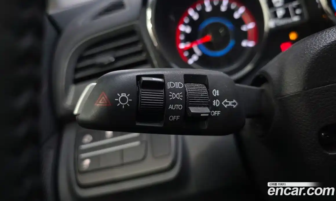 SsangYong TIBOLI 2017 1.6 автомат (гидро), фото 18