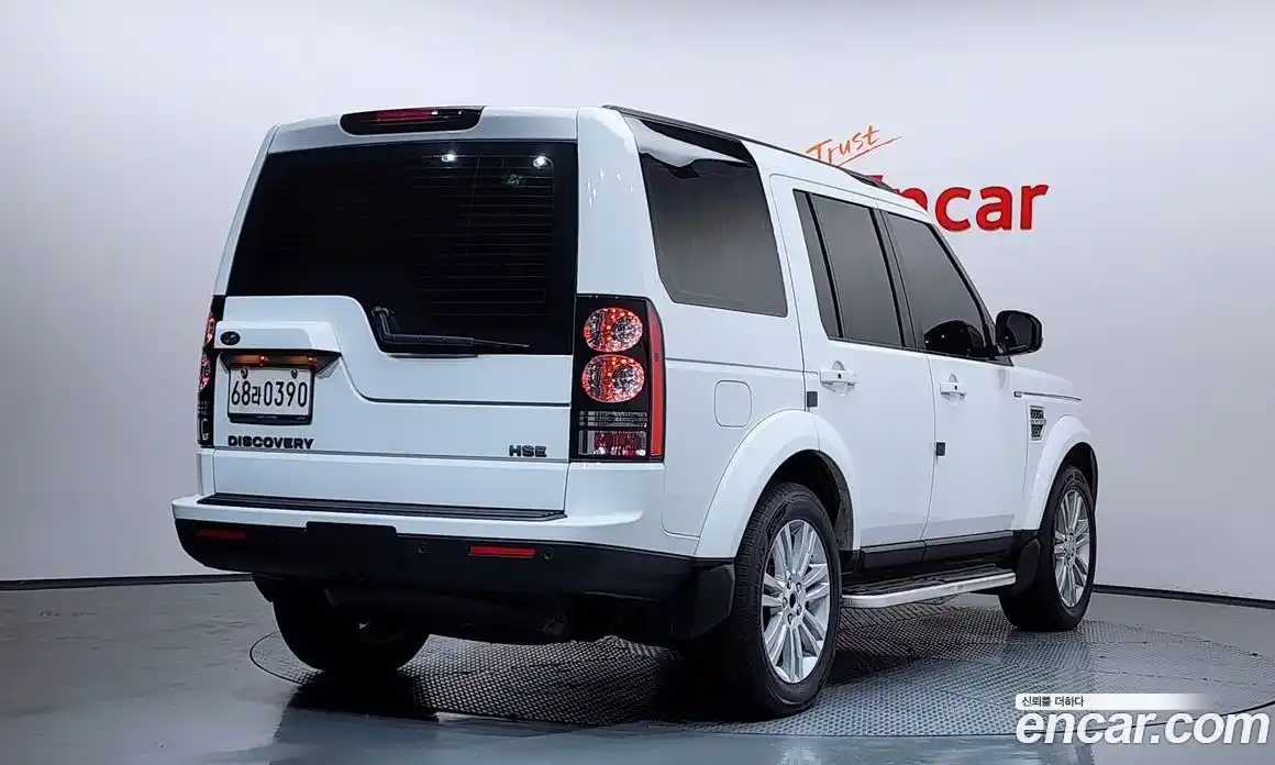 Land Rover Discovery 2016 3.0 автомат (гидро), фото 2
