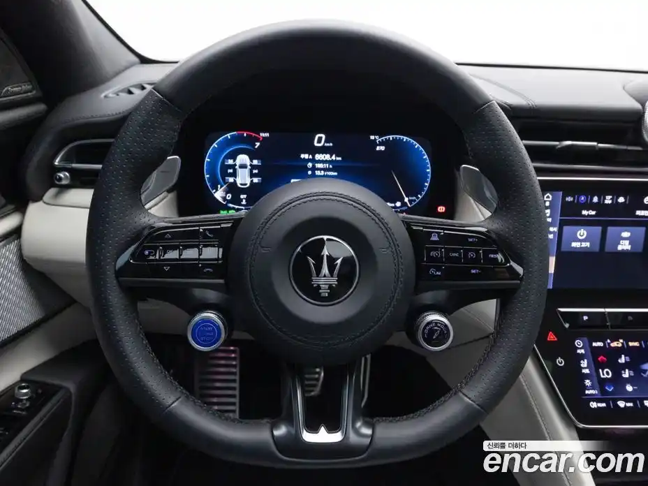 Maserati Grecale 2024 2.0 гидро, фото 13