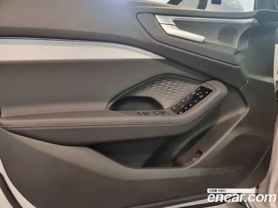 Audi A5 2025 2.0 автомат (гидро), фото 19