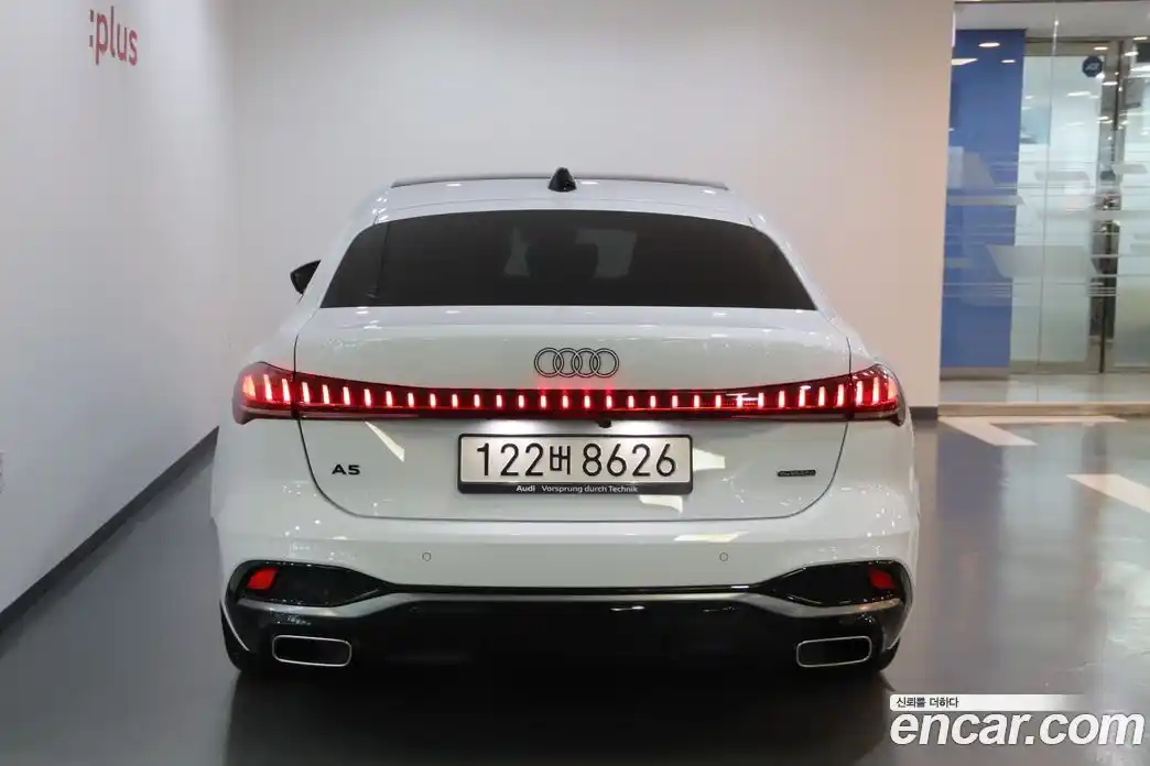 Audi A5 2025 2.0 автомат (гидро), фото 4