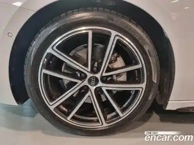 Audi A5 2025 2.0 автомат (гидро), миниатюра 5