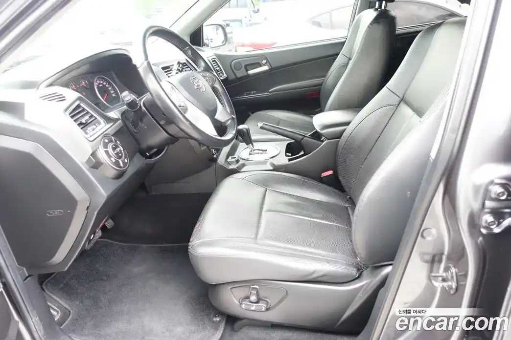 SsangYong Korando 2017 2.2 автомат (гидро), фото 13