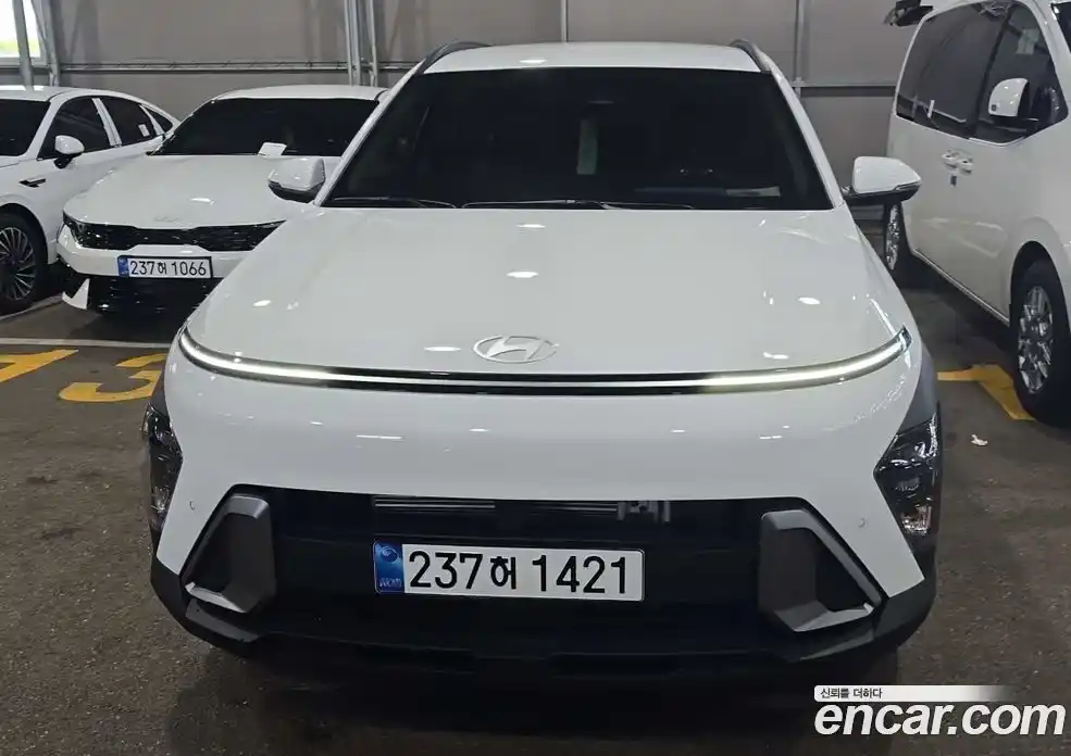 Hyundai Kona 2026 1.6 автомат (гидро), фото 13