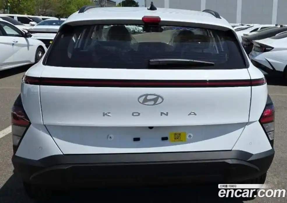 Hyundai Kona 2026 1.6 автомат (гидро), фото 3