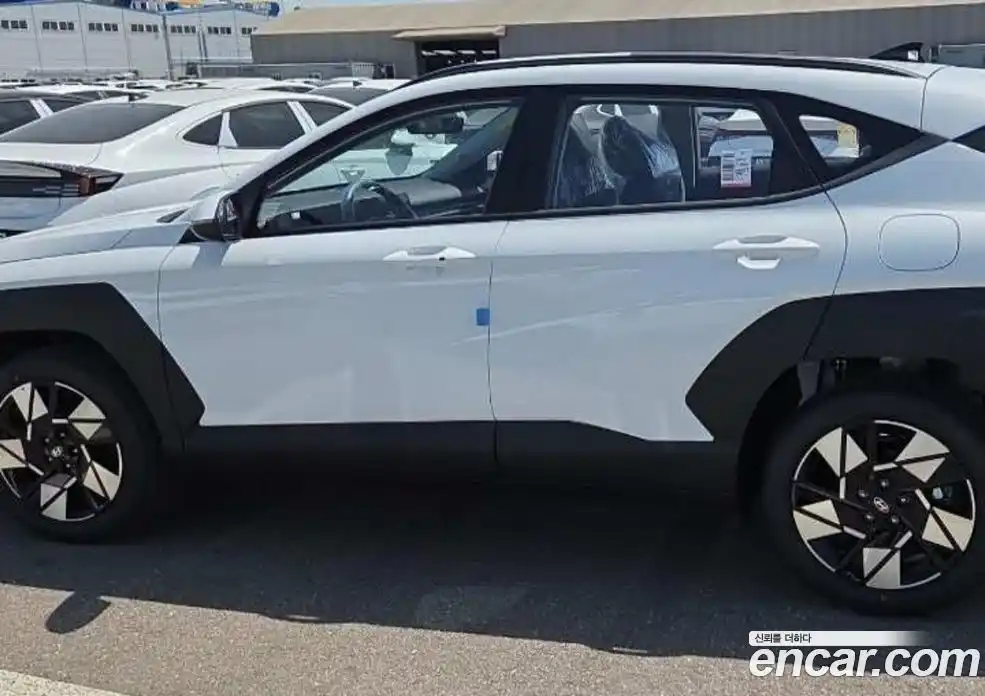 Hyundai Kona 2026 1.6 автомат (гидро), фото 5