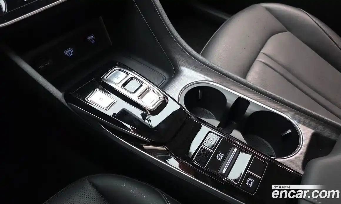 Hyundai Sonata 2021 2.0 автомат (гидро), фото 11