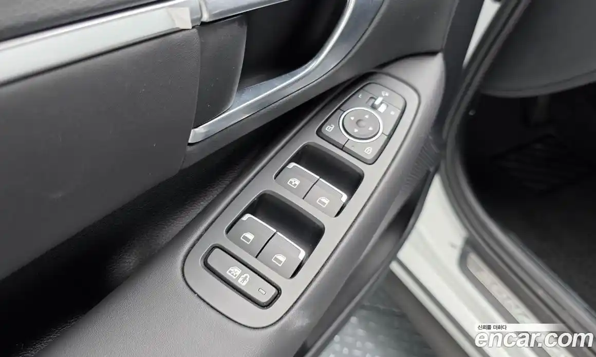 Hyundai Sonata 2021 2.0 автомат (гидро), фото 25