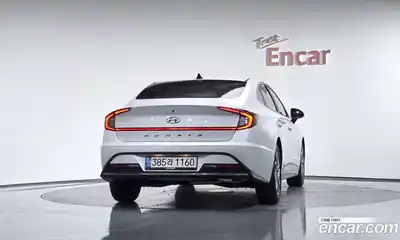 Hyundai Sonata 2021 2.0 автомат (гидро), миниатюра 3
