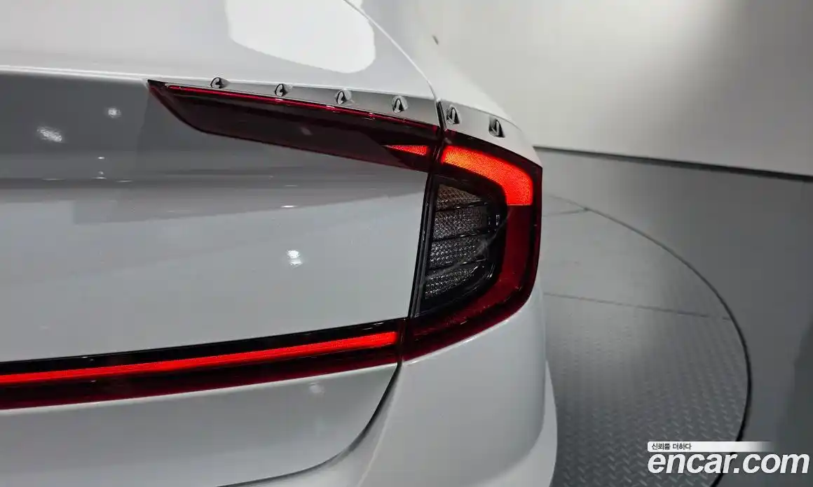 Hyundai Sonata 2021 2.0 автомат (гидро), фото 8