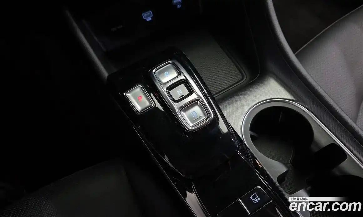 Hyundai Sonata 2019 2.0 автомат (гидро), фото 9