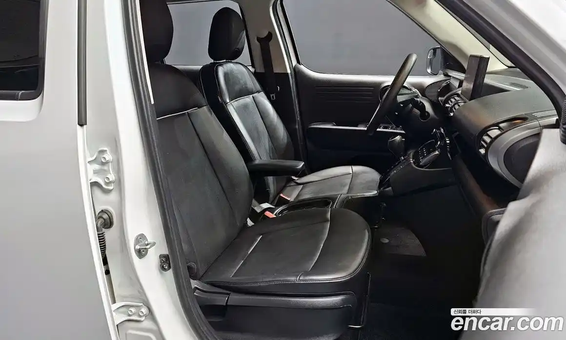 Hyundai Casper 2022 1.0 автомат (гидро), фото 16