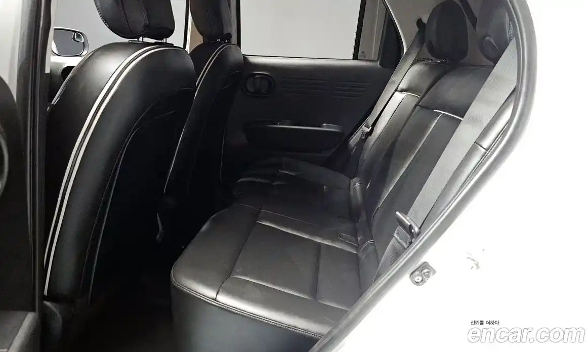 Hyundai Casper 2022 1.0 автомат (гидро), фото 18