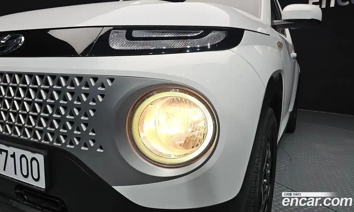 Hyundai Casper 2022 1.0 автомат (гидро), фото 8
