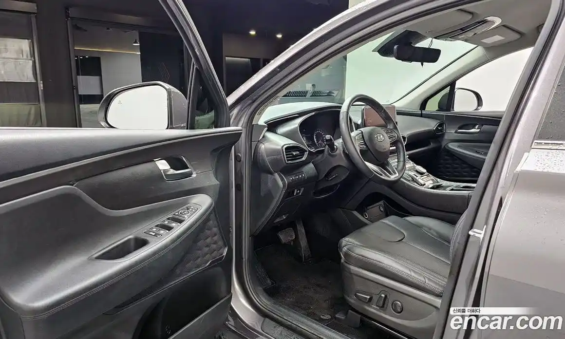 Hyundai Santa Fe 2022 2.2 автомат (гидро), фото 13