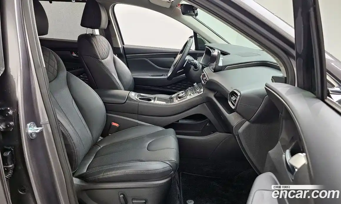 Hyundai Santa Fe 2022 2.2 автомат (гидро), фото 17