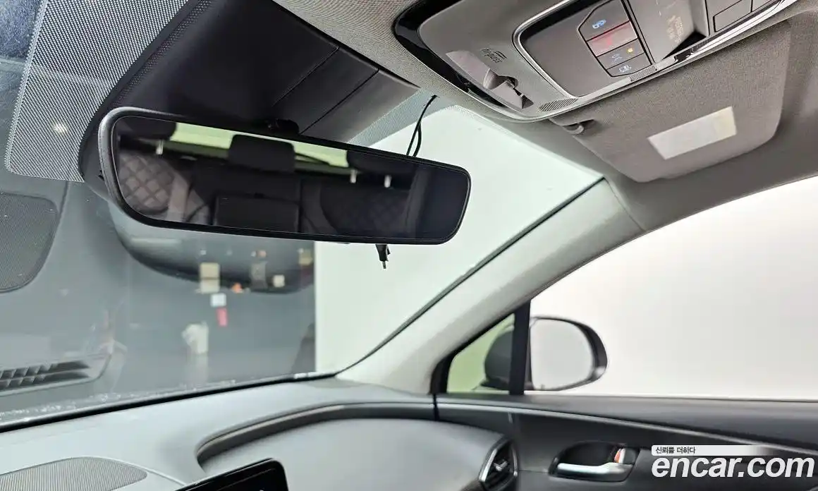 Hyundai Santa Fe 2022 2.2 автомат (гидро), фото 29