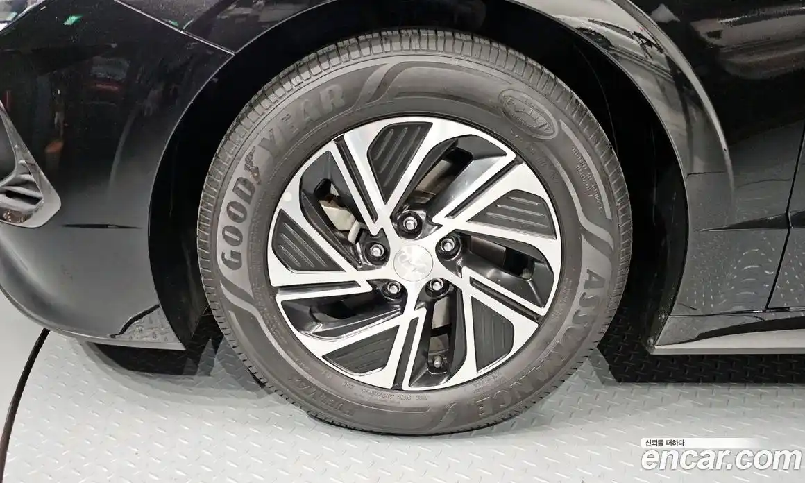 Hyundai Sonata 2020 2.0 автомат (гидро), фото 5