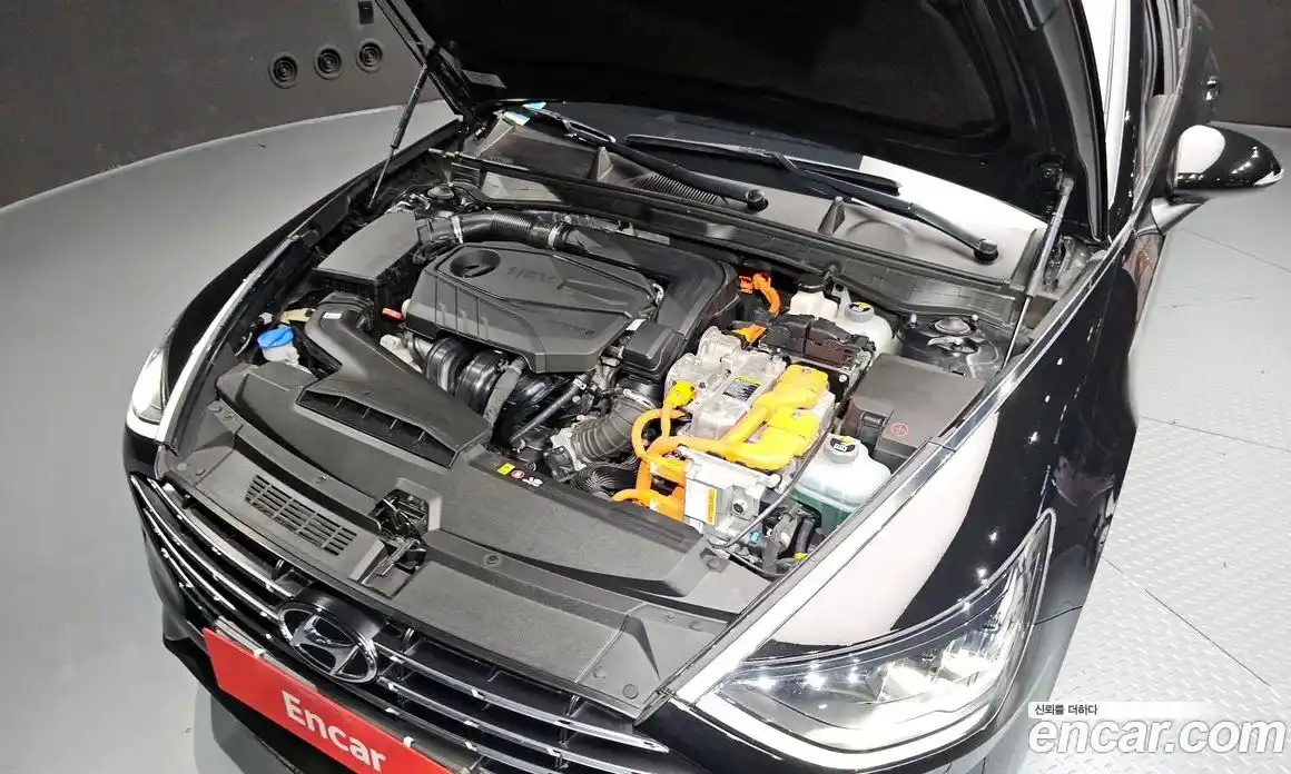Hyundai Sonata 2020 2.0 автомат (гидро), фото 6