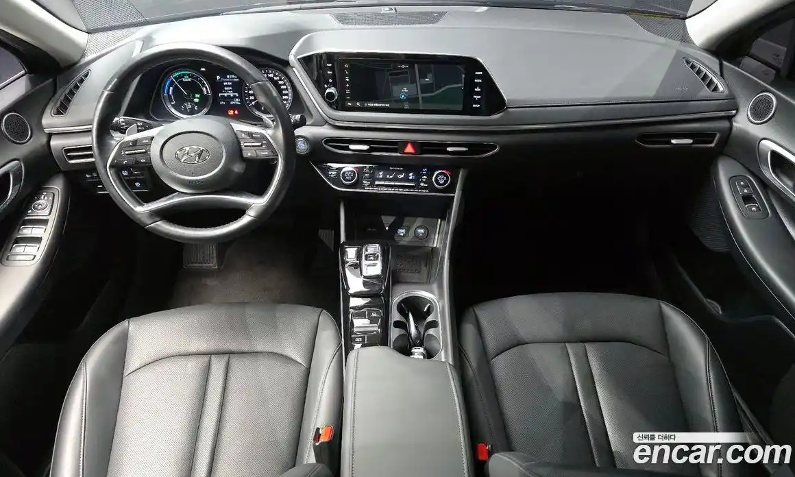 Hyundai Sonata 2020 2.0 автомат (гидро), фото 10