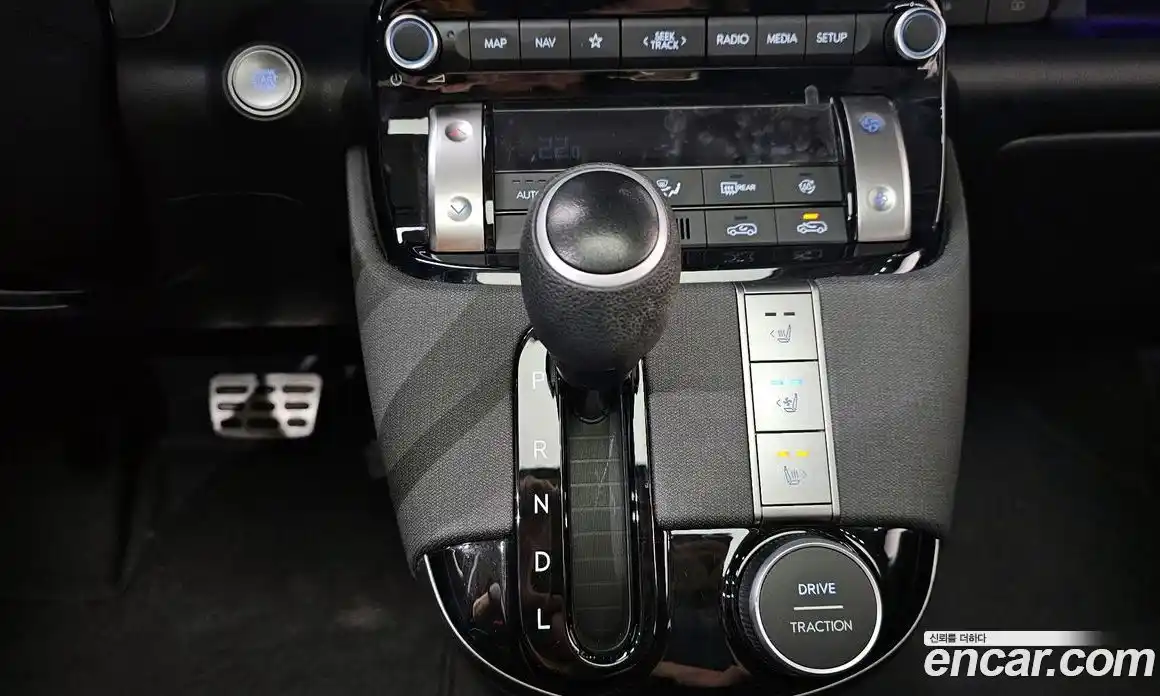 Hyundai Casper 2022 1.0 автомат (гидро), фото 12