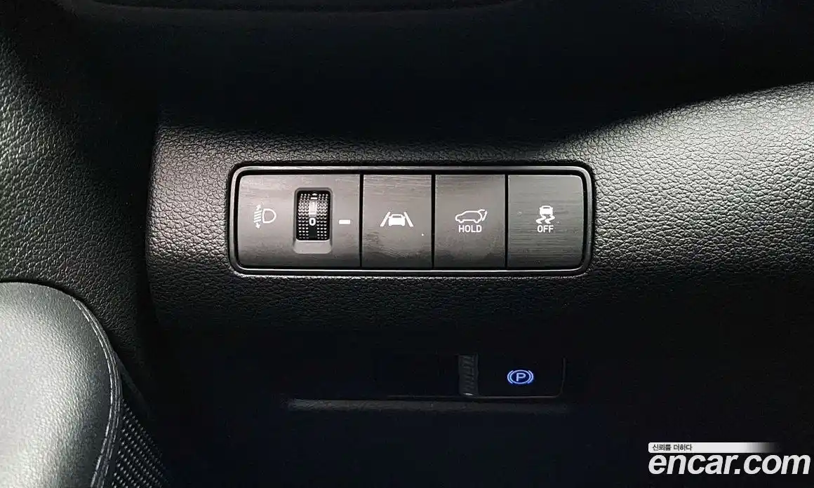 Hyundai Santa Fe 2022 2.2 автомат (гидро), фото 23
