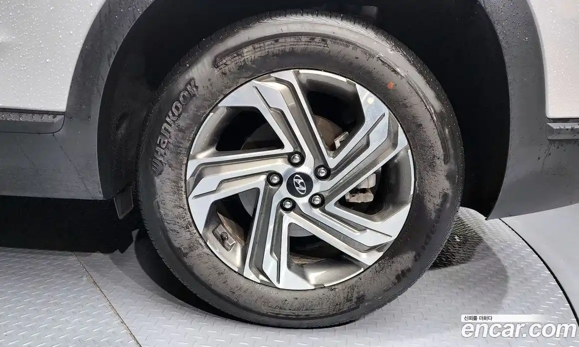 Hyundai Santa Fe 2022 2.2 автомат (гидро), фото 7