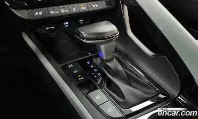 Hyundai Avante 2023 1.6 автомат (гидро), миниатюра 11