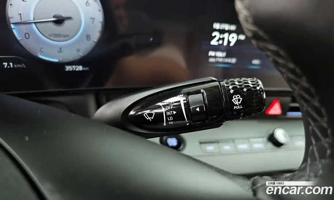 Hyundai Avante 2023 1.6 автомат (гидро), фото 27