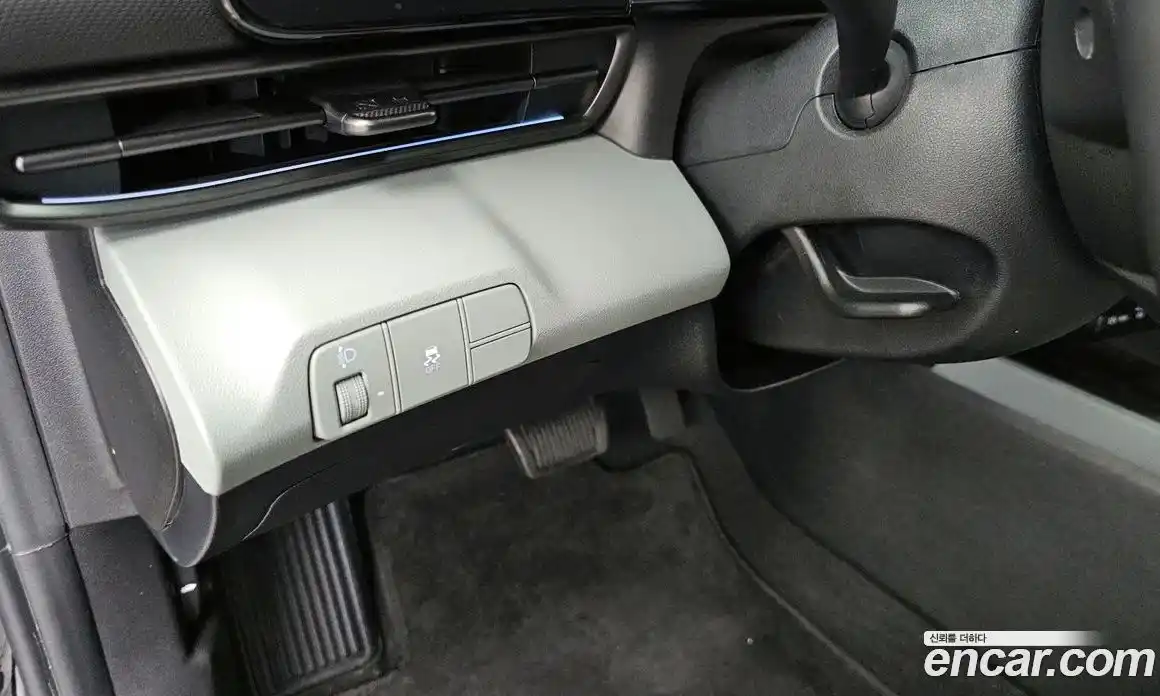 Hyundai Avante 2023 1.6 автомат (гидро), фото 28