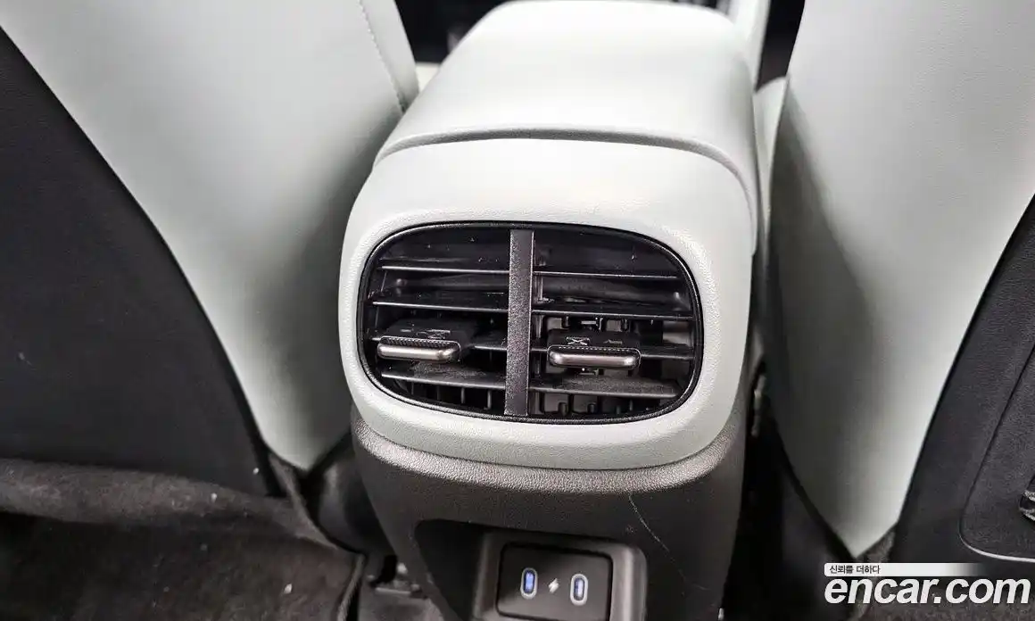 Hyundai Avante 2023 1.6 автомат (гидро), фото 30