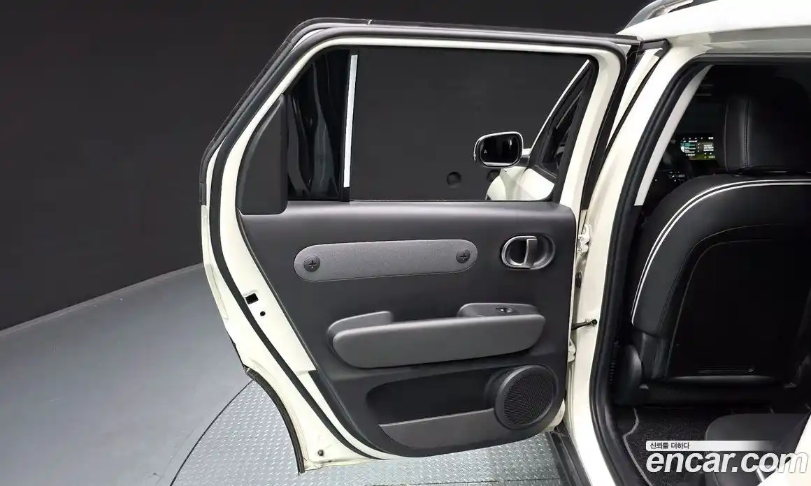 Hyundai Casper 2024 0.2 автомат (гидро), фото 14