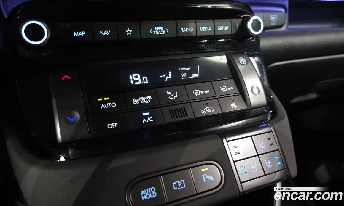 Hyundai Casper 2024 0.2 автомат (гидро), фото 21