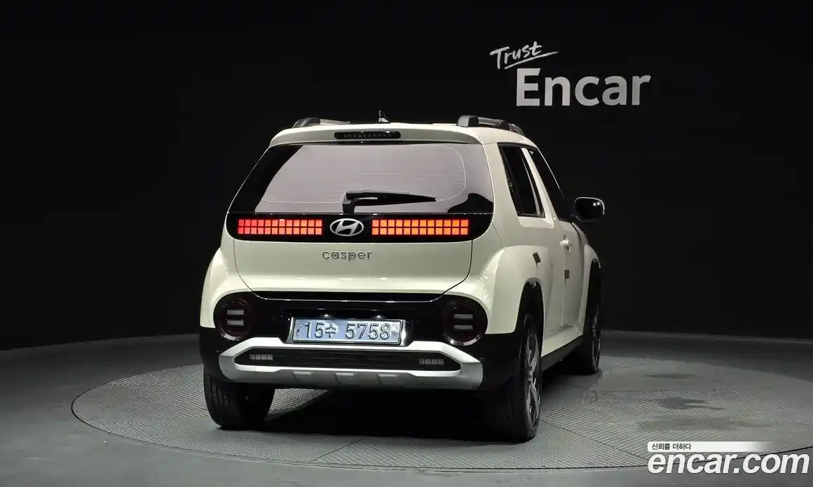 Hyundai Casper 2024 0.2 автомат (гидро), фото 3