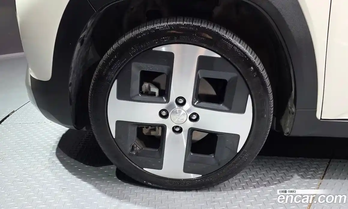 Hyundai Casper 2024 0.2 автомат (гидро), фото 4