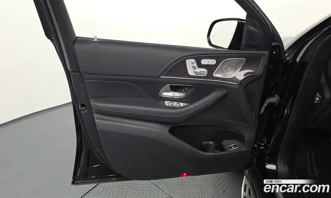 Mercedes-Benz GLE-Class 2021 4.0 гидро, фото 14 Mercedes-Benz GLE-Class 2021 4.0 гидро, фото 14