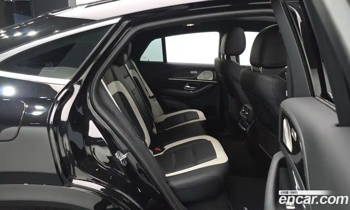 Mercedes-Benz GLE-Class 2021 4.0 гидро, фото 18 Mercedes-Benz GLE-Class 2021 4.0 гидро, фото 18