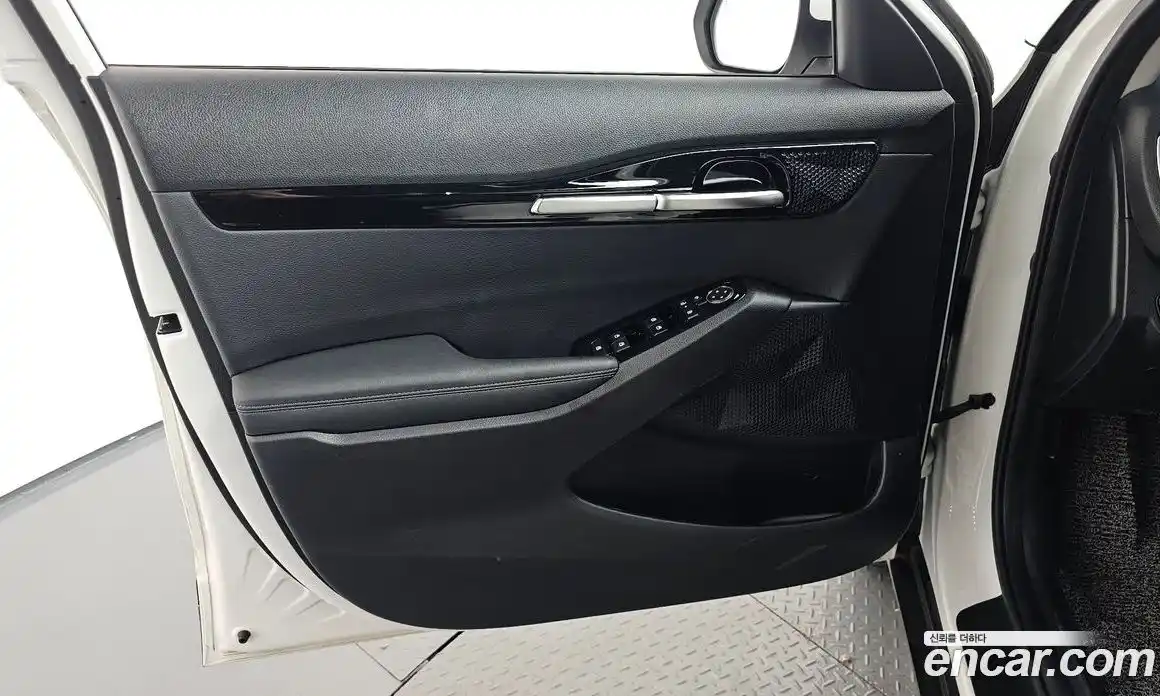 Kia Seltos 2025 1.6 автомат (гидро), фото 14