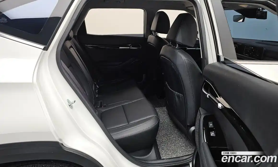 Kia Seltos 2025 1.6 автомат (гидро), фото 17