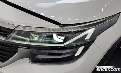 Kia Seltos 2025 1.6 автомат (гидро), миниатюра 8
