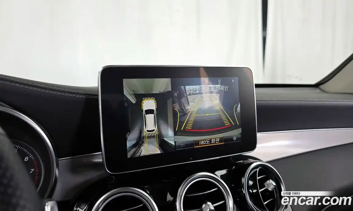 Mercedes-Benz GLC-Class 2018 2.0 гидро, фото 20 Mercedes-Benz GLC-Class 2018 2.0 гидро, фото 20