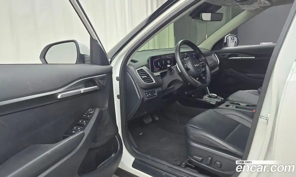 Kia Seltos 2024 1.6 автомат (гидро), фото 13
