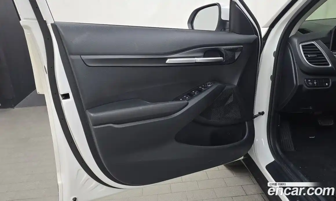 Kia Seltos 2024 1.6 автомат (гидро), фото 14