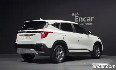 Kia Seltos 2024 1.6 автомат (гидро), миниатюра 2