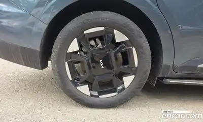 Kia Carnival 2024 1.6 автомат (гидро), миниатюра 5