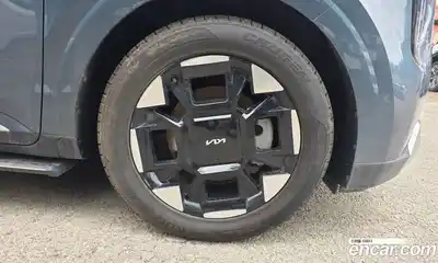 Kia Carnival 2024 1.6 автомат (гидро), миниатюра 7